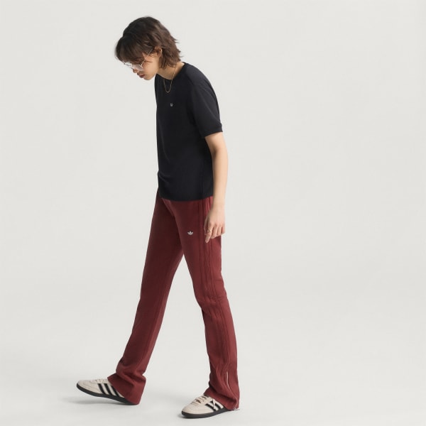 สีดำ เสื้อยืด Premium Essentials