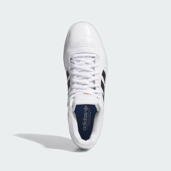 Adidas tyshawn triple white store