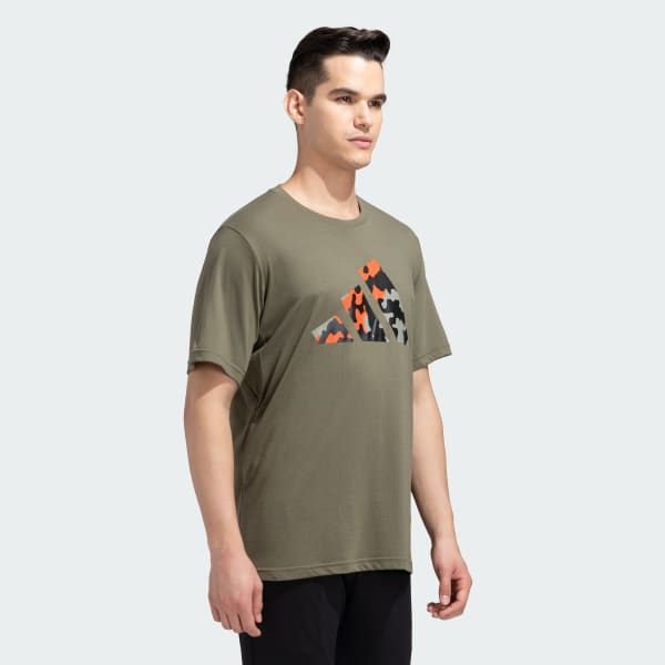 Green TRAIN ESSENTIALS BIG LOGO TEE