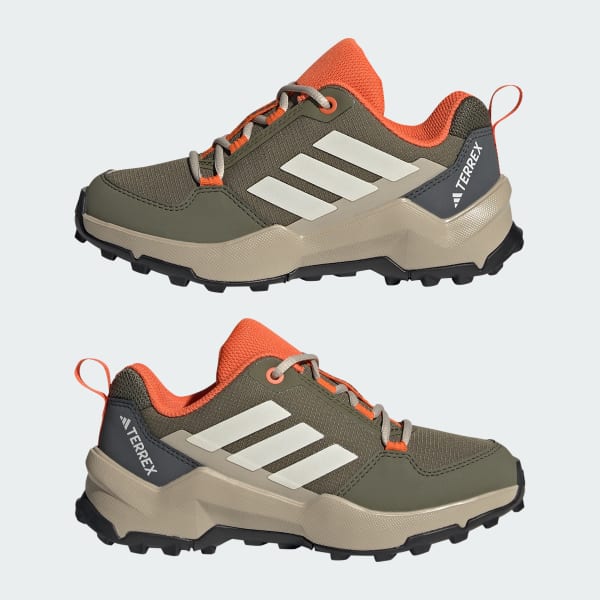 Adidas terrex kanadia online