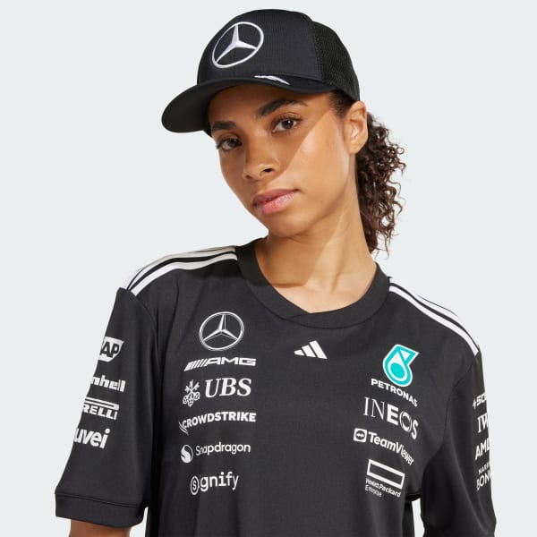 Svart Mercedes - AMG Petronas Formula One Team Snapback Star Trucker Caps