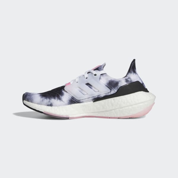 Bialy Ultraboost 22 Shoes