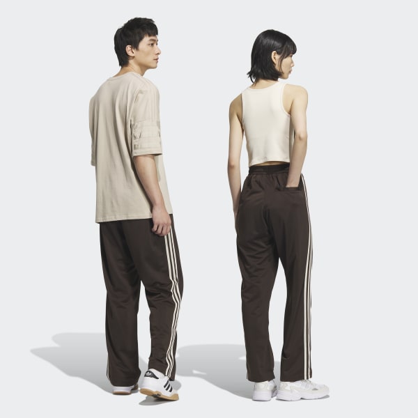 新品M Adidas トラックパンツ ブラウンIY6525 新品S Adidas トラックパンツ ブラウンIY6525 - メルカリ