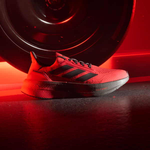 Κόκκινο ΠΑΠΟΥΤΣΙΑ ULTRABOOST 5 AUDI REVOLUT F1 TEAM