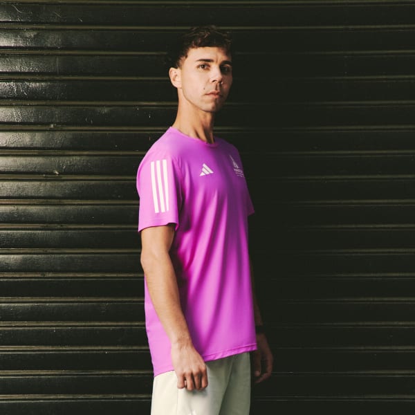 Violeta Remera Maratón de Buenos Aires edición exclusiva 2025