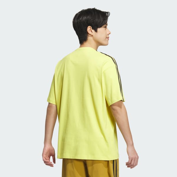 イエロー エッセンシャルズ プラス ルーズフィット スリーストライプス 半袖Tシャツ