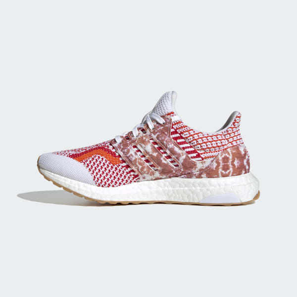 White Ultraboost 5.0 DNA Shoes ZD982