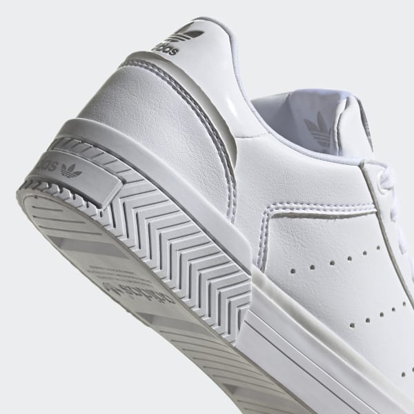 White Court Tourino Shoes LRS82