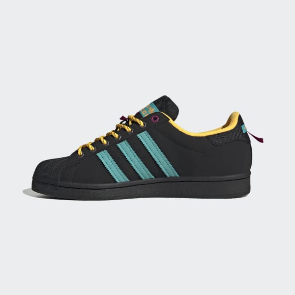 Adidas hotsell superstar q16710