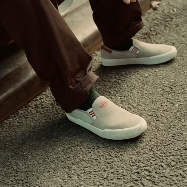 Shmoofoil Shoes