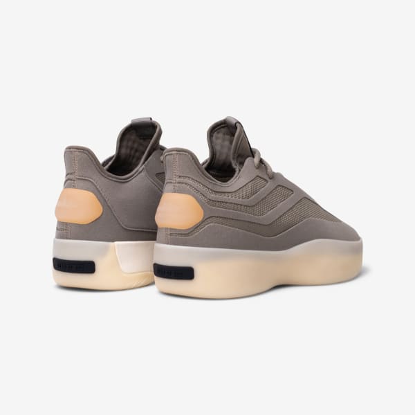 Beige Fear of God Athletics II Basketball Skor