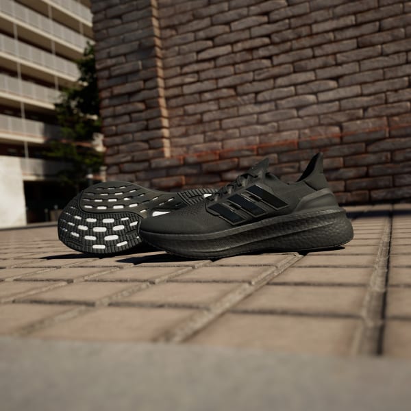 Svart Ultraboost 5 Sko