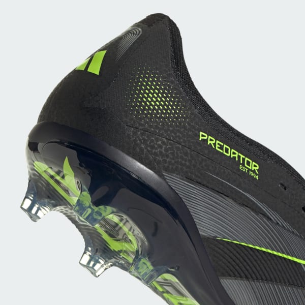 Predator Pro Fold-Over Tongue Firm Ground Cleats