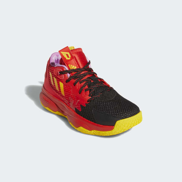 Red Super Dame 8 Basketball Shoes