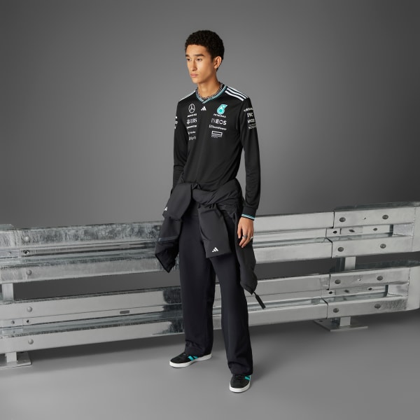 Czerń KOSZULKA MERCEDES - AMG PETRONAS FORMULA ONE TEAM DRIVER AUTHENTIC LONG SLEEVE