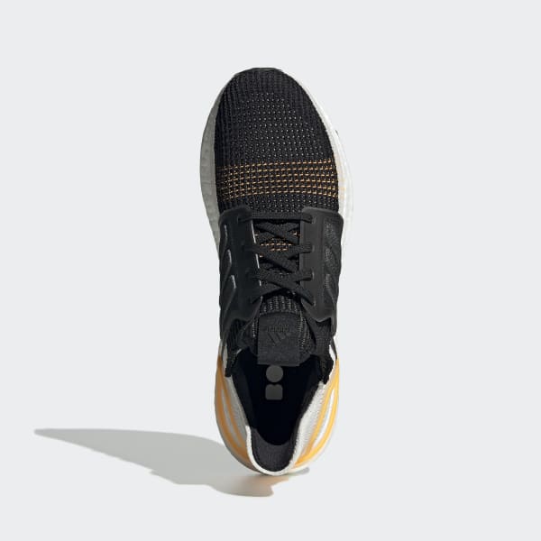 mau-xanh-la Giày UltraBoost 19