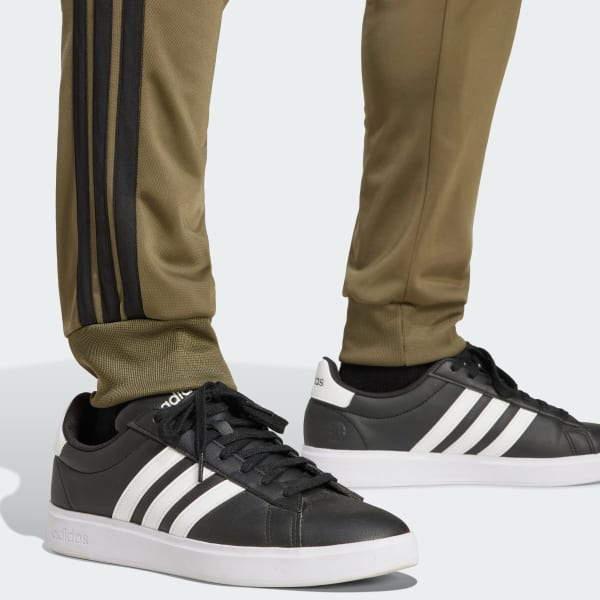adidas Sportswear Basic 3-Stripes Tricot Track Suit - Green adidas Sportswear Basic 3-Stripes Tricot Track Suit - Green