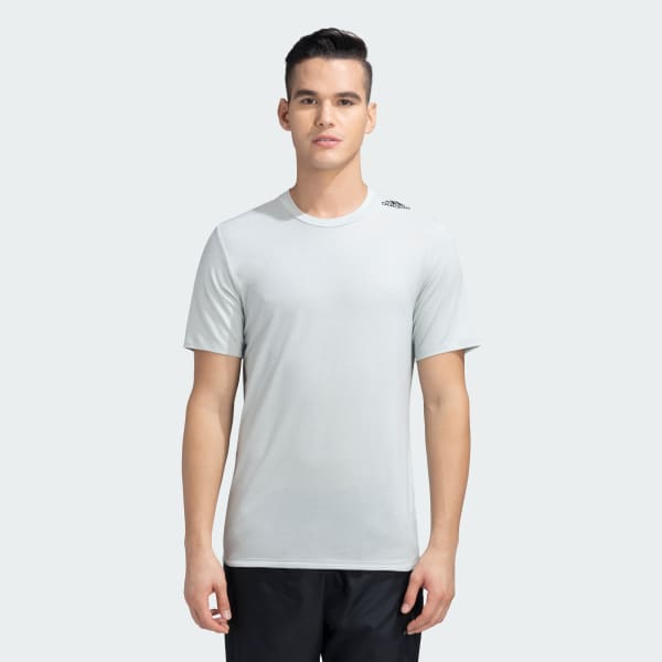 Grey M D4T TEE