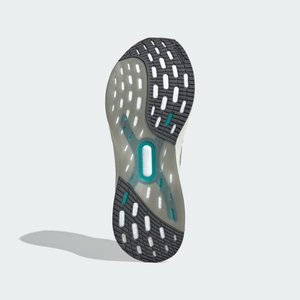 Abu-abu Sepatu Ultraboost 5