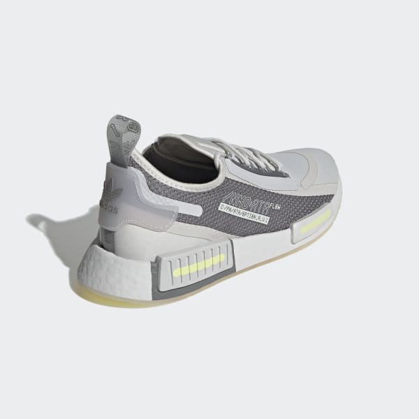 nike performance legend essential pink
