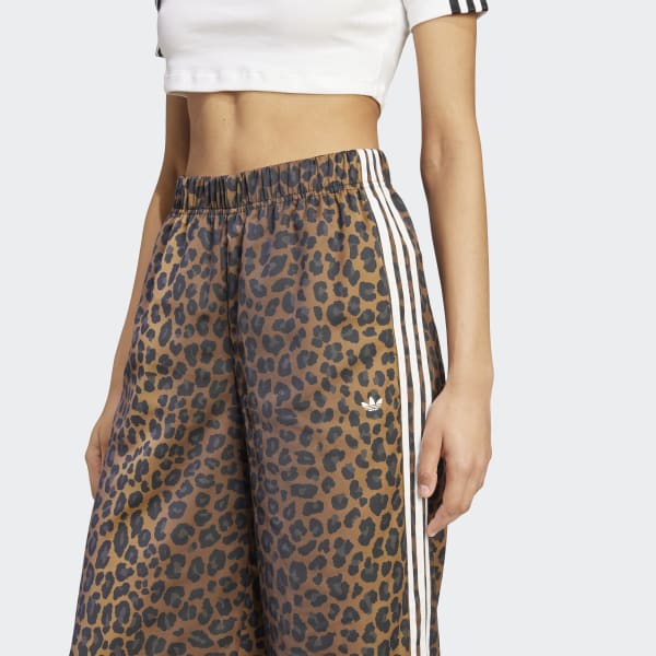 国内配送 adidas LEOPARD TRACK PANTS BRONZESTRATA adidas Originals Leopard Luxe Wide Leg Adibreak Track Pants