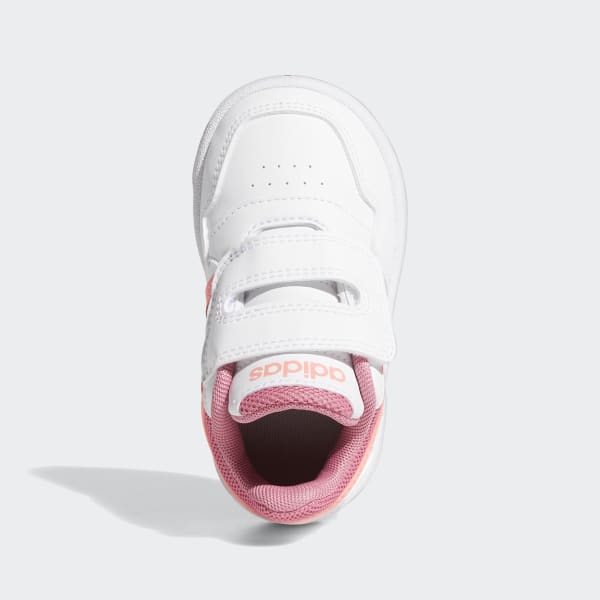 Weiss Hoops Schuh