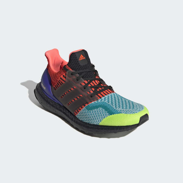 adidas Ultraboost DNA Shoes - Green 