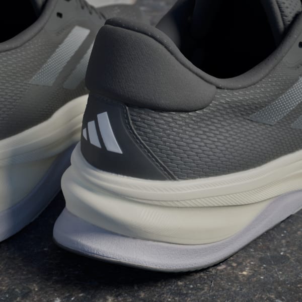 Supernova Solution Wide Shoes