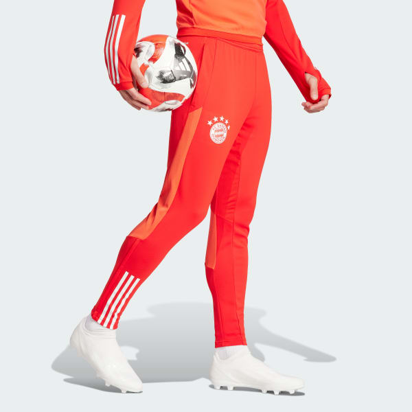 Rojo Pantalón entrenamiento FC Bayern Tiro 23