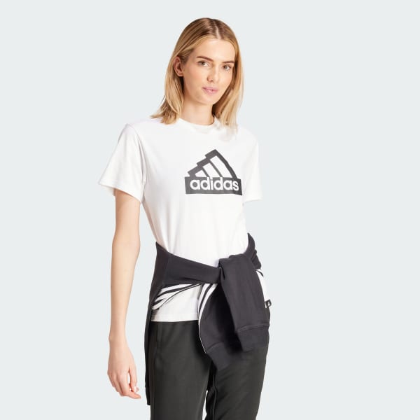 สีขาว เสื้อยืดพิมพ์ลาย Modern Essentials