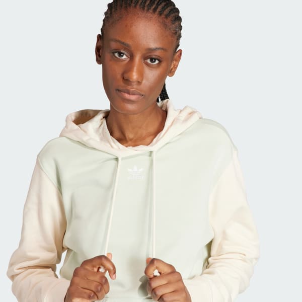Adidas originals new neutrals shop logo sweatshirt in beig