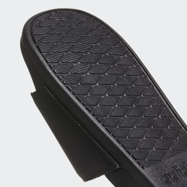 principal moneda Pera Men's Core Black & White adilette Comfort Slides | CG3425 | adidas US