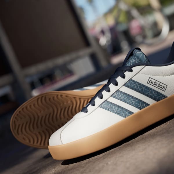 VL Court 3.0 Shoes