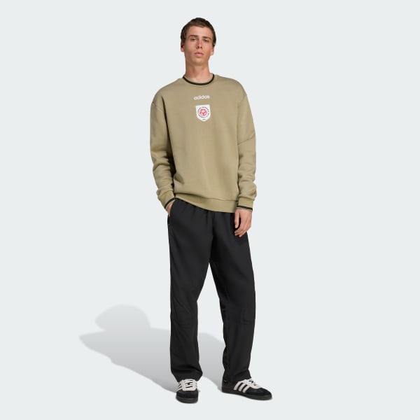 Green Badge Crewneck Sweatshirt
