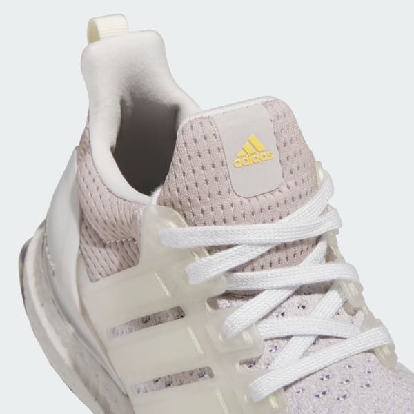 Womens white adidas ultra boost size 8 on sale