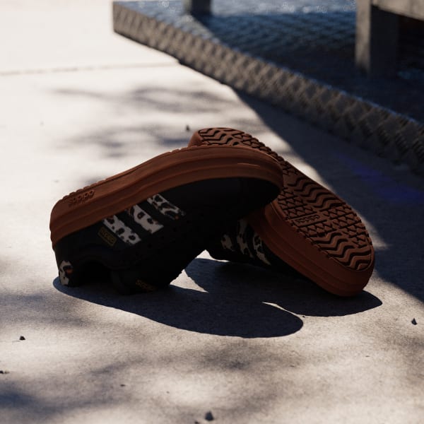 Bruin VL COURT BOLD SCHOENEN