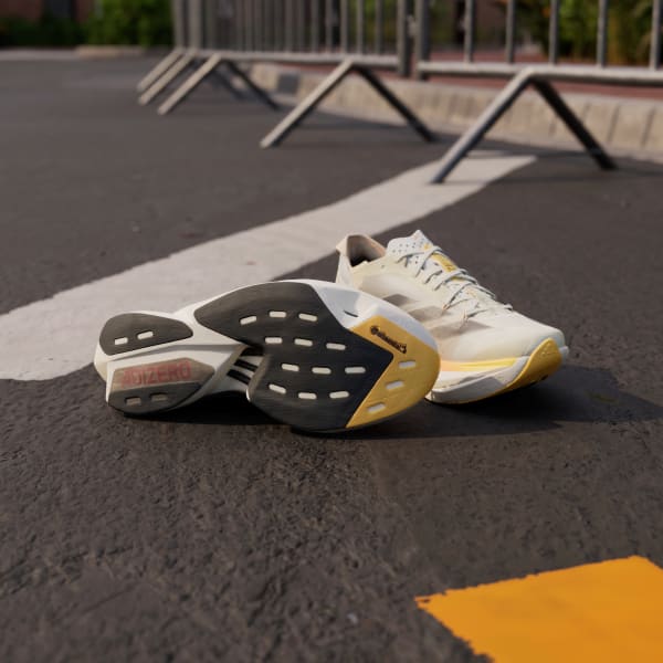 Beige Zapatillas Adizero Adios Pro 3