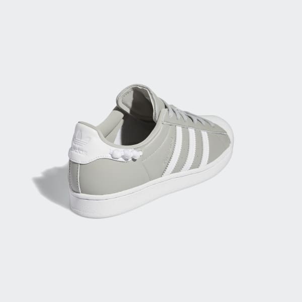 adidas Zapatillas Superstar - Gris | adidas