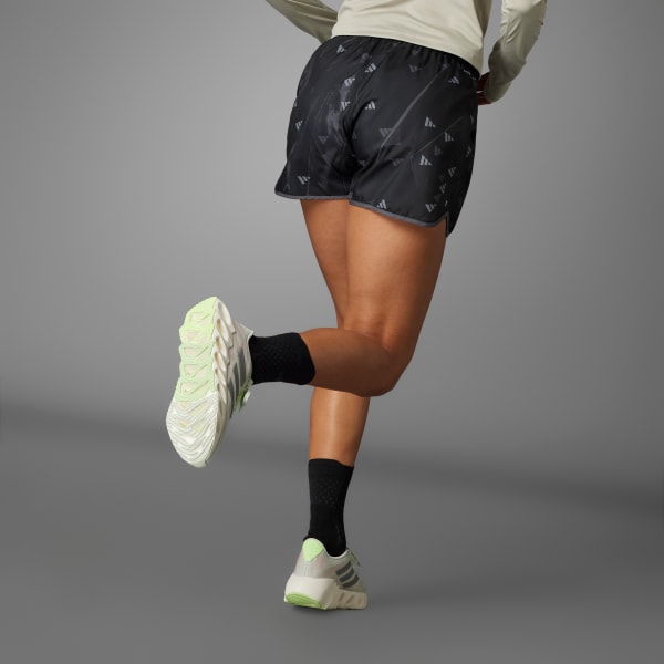 Đen Quần Short Run It Brand Love