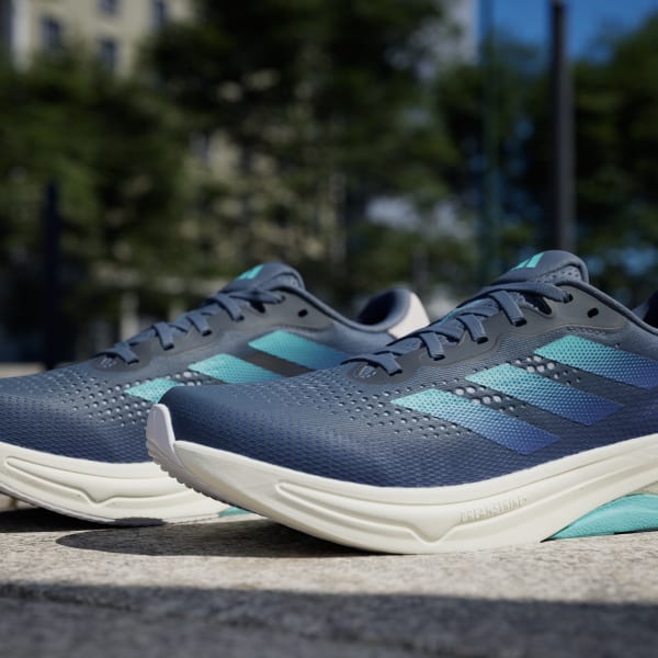 新品*2082/26cm♪アディダス ランニング スーパーノヴァ