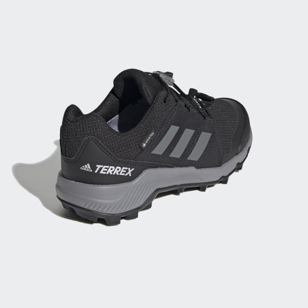 Siyah Terrex GORE-TEX Yürüyüş Ayakkabısı BTI77