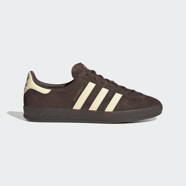 superstar slip on bruin