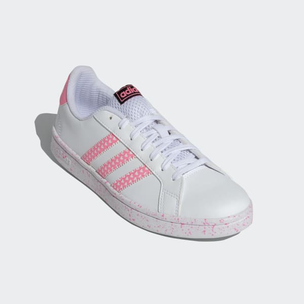 White STREET STUNNER W