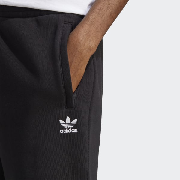 Nero Short Essentials Trefoil Real Madrid