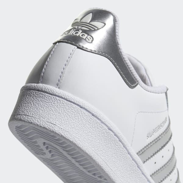 adidas superstar white silver metallic