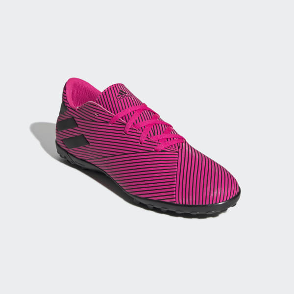 chuteira da adidas rosa