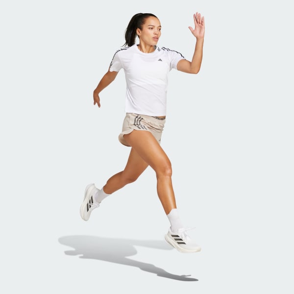 Beige Shorts Own The Run 3 Rayas