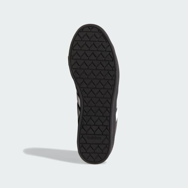 Hitam Iriz Icon ProSneaker