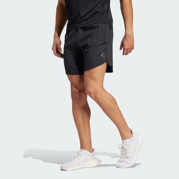Negro Shorts Designed for Training