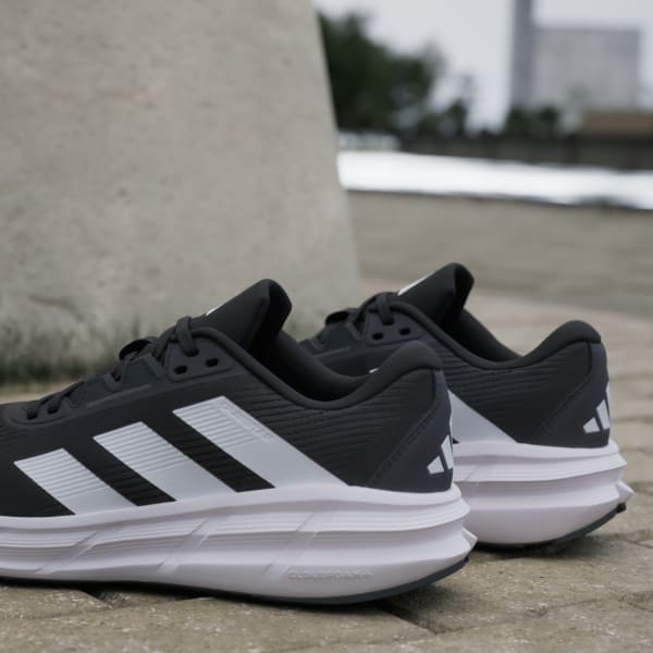Adidas questar trail black online